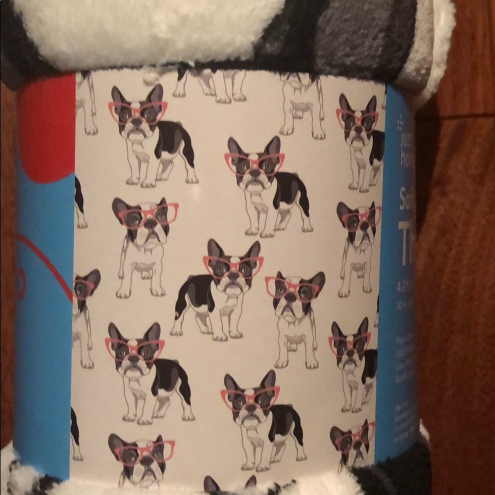 Soft throw French Bulldog